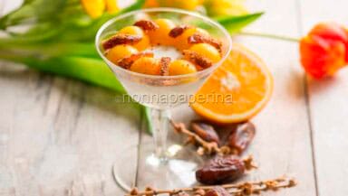 Panna cotta con composta di arance