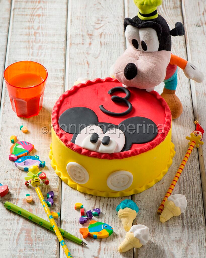 Torta di compleanno al riso