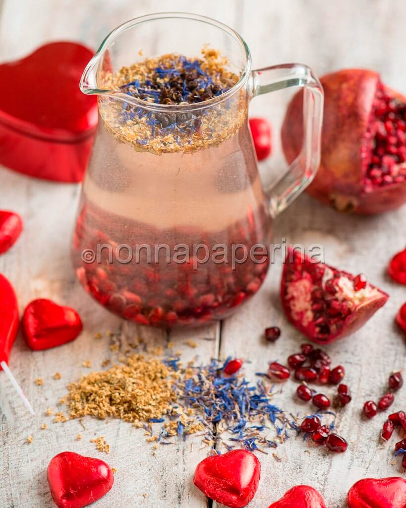 acqua aromatizzata al sambuco acqua aromatizzata al sambuco