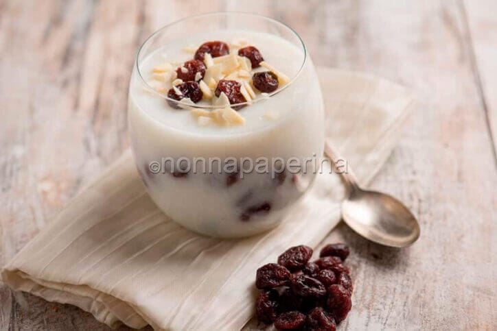 Budino di riso con latte di mandorla