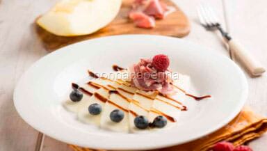 Carpaccio di melone bianco