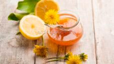 Confettura con fiori di tarassaco, un mix davvero delicato Confettura con fiori di tarassaco, un mix davvero delicato