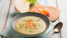 Crema di finocchi e salmone per la cena Crema di finocchi e salmone per la cena