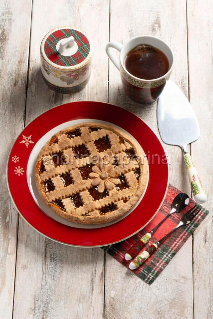 Crostata con prugne alla cannella Crostata con prugne alla cannella