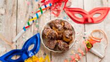 Frittelle con ganache al cioccolato, un dolce per Carnevale Frittelle con ganache al cioccolato, un dolce per Carnevale