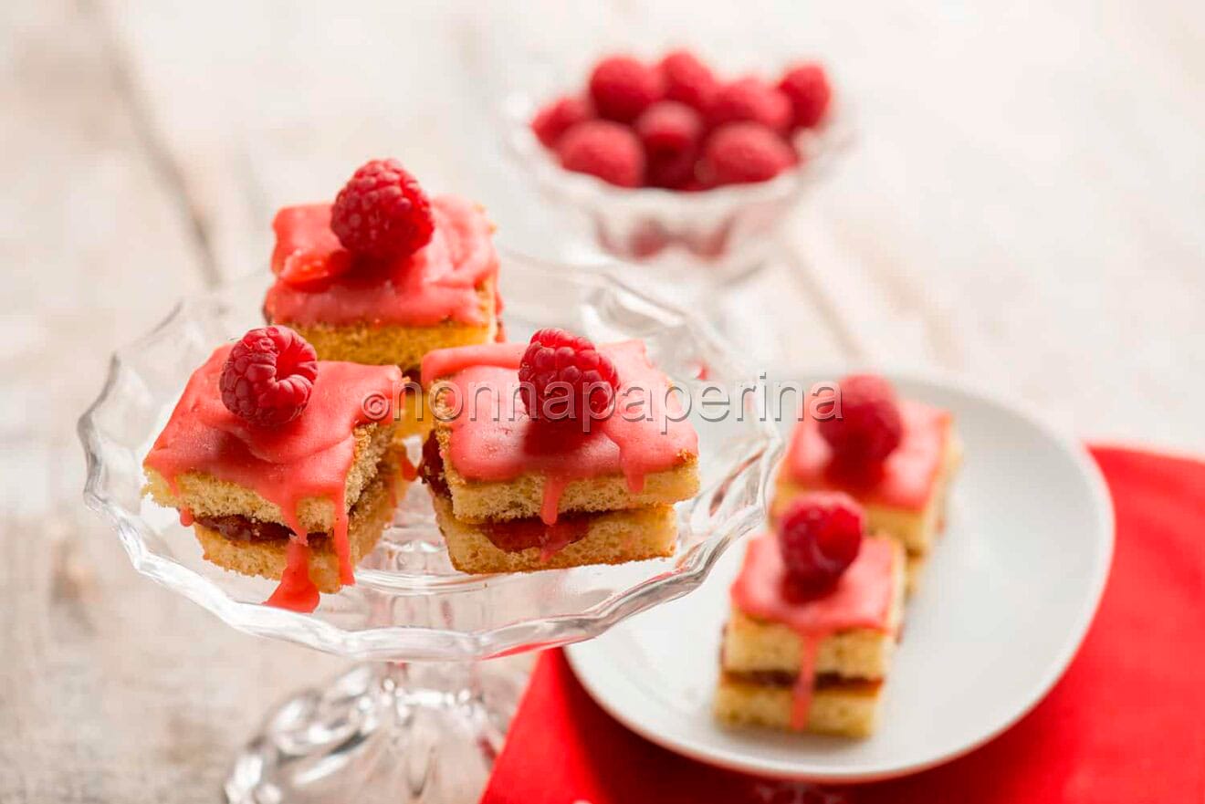 dolci al pan di spagna