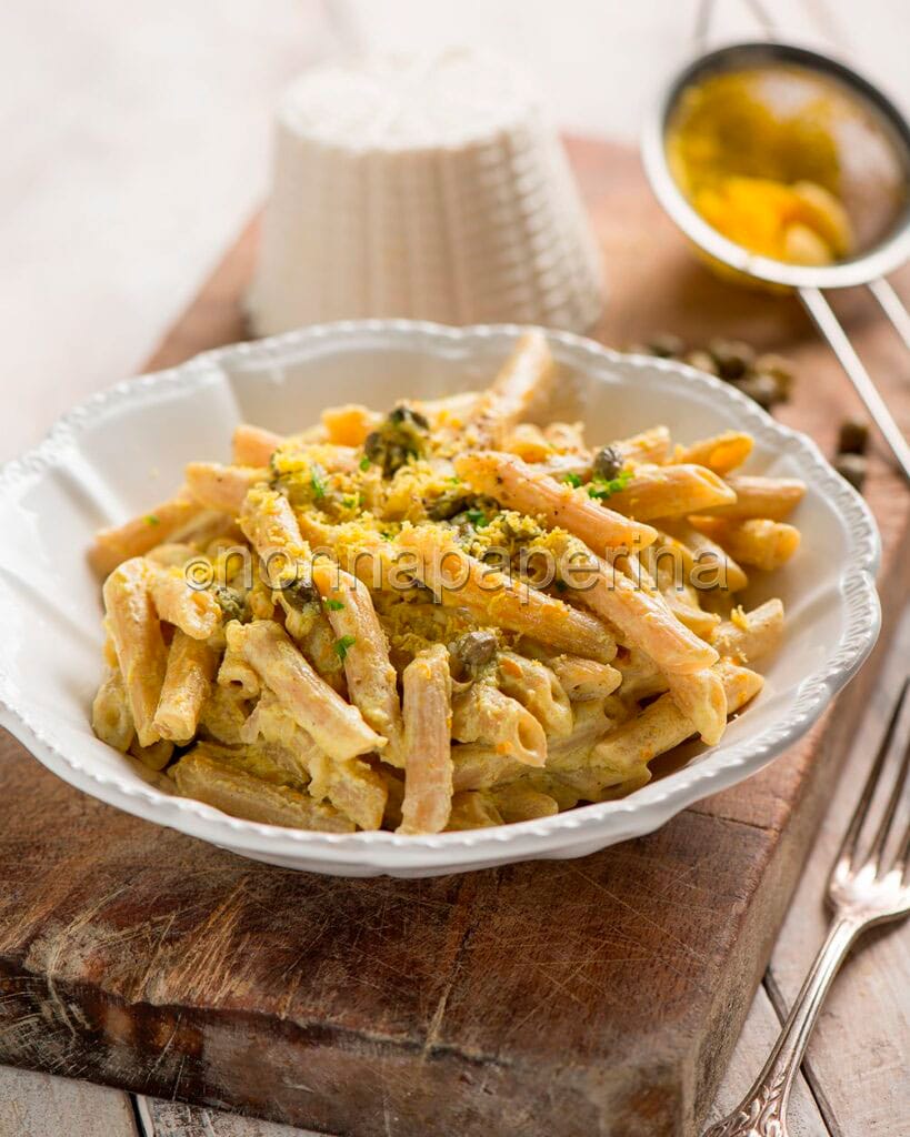 Pennette con ricotta e uovo sodo