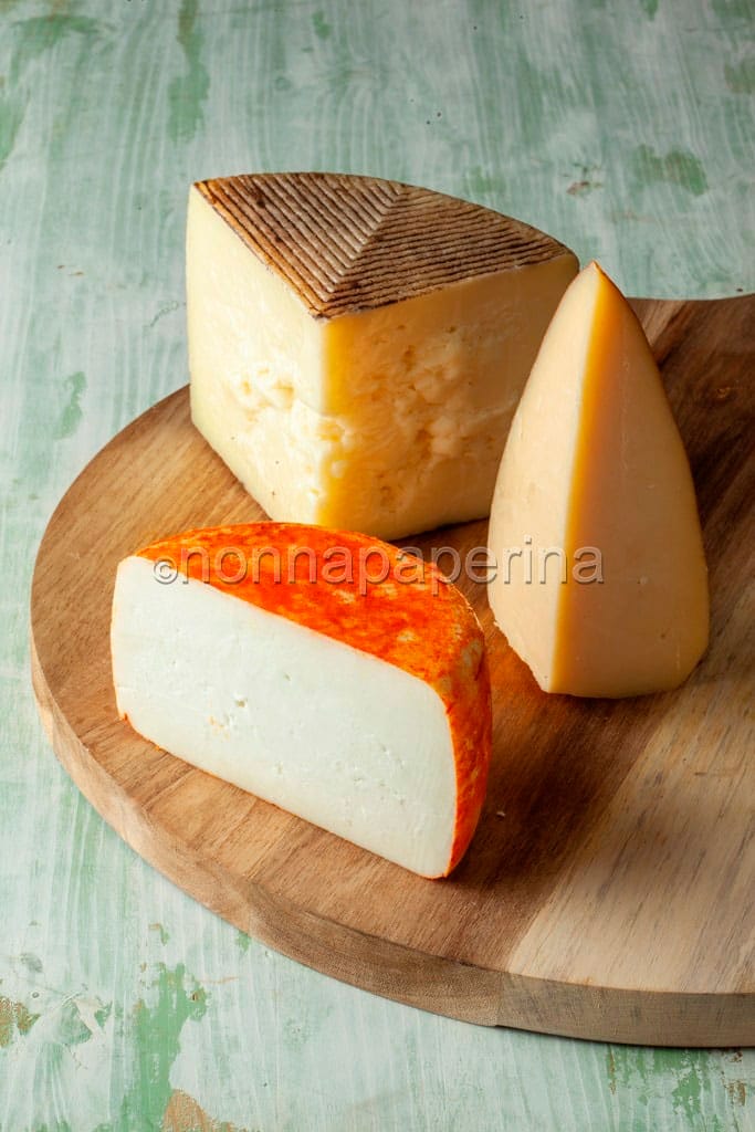 Salumi e formaggi iberici