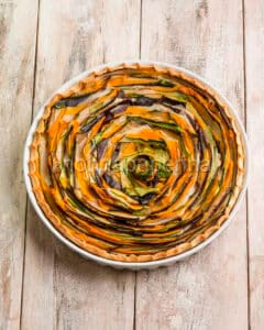 Torta salata di verdure a spirale