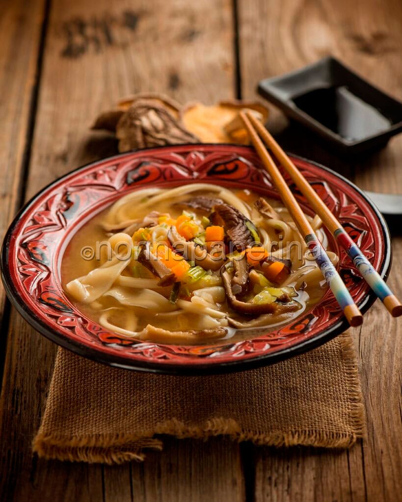 Udon in brodo di miso