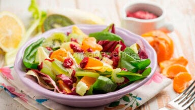 insalata di cicorie kiwi e mandarini