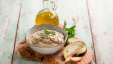 Melitzanosalata, la tipica salsa di melanzane greca