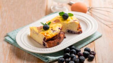 Torta con Skyr e mirtilli