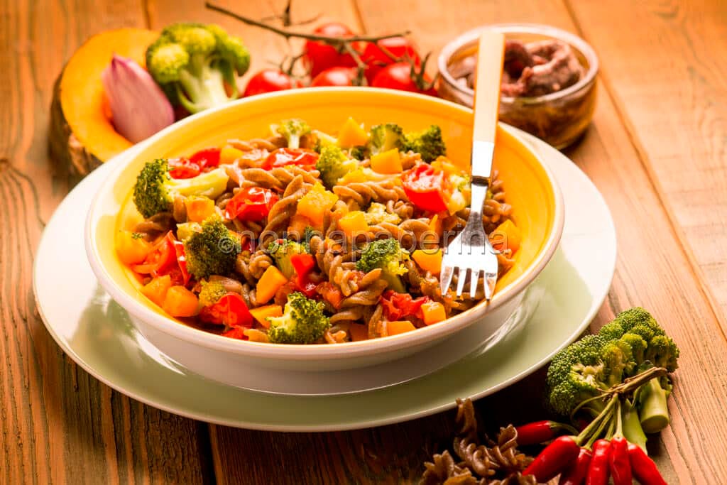 fusilli con zucca, broccoli, pomodorini e acciughe…