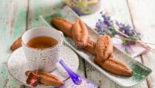 Biscotti navette, per una merenda alla provenzale