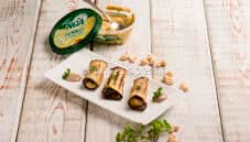 Involtini di melanzane con hummus di ceci e avocado