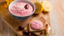 Taramosalata, una salsina colorata e aromatica Taramosalata, una salsina colorata e aromatica