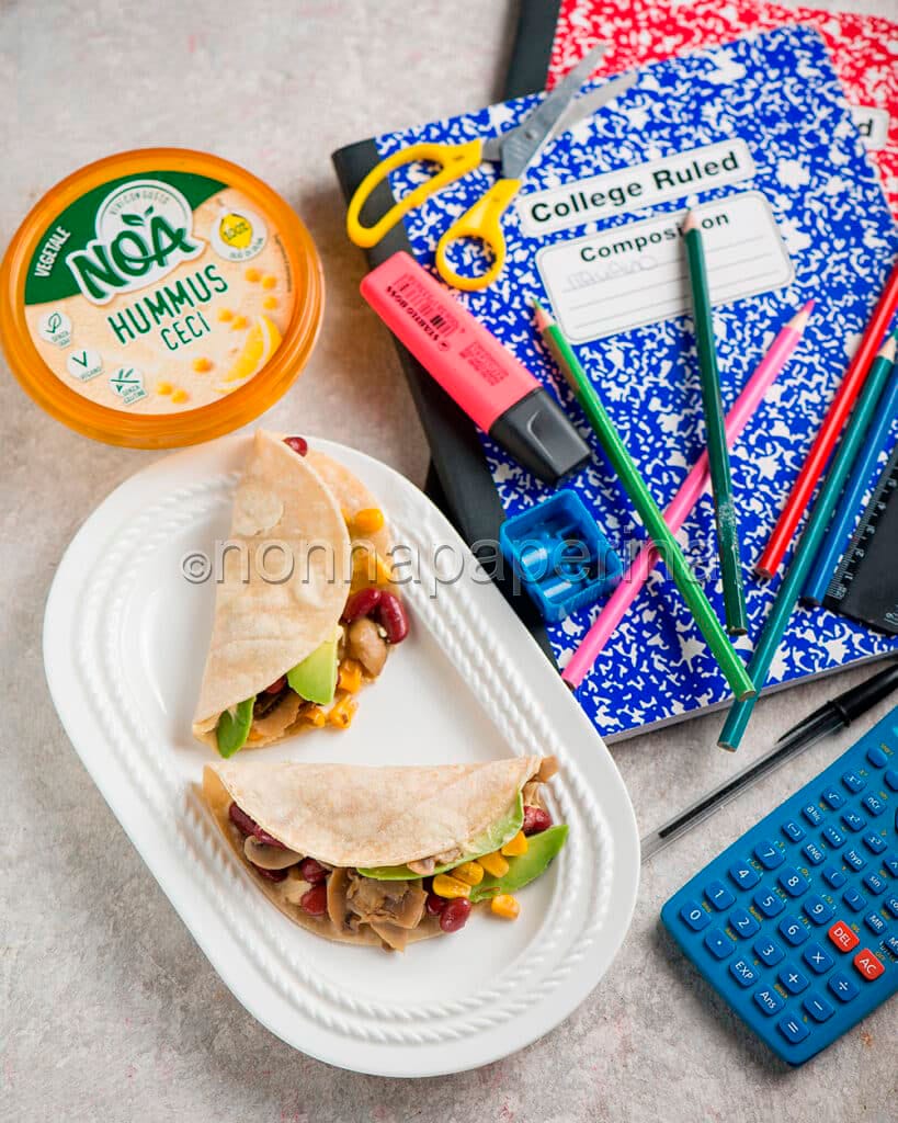 Tortillas con funghi e hummus di cec