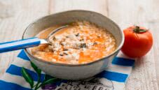 Zuppa di Trahanas e feta, un primo dal sapore deciso