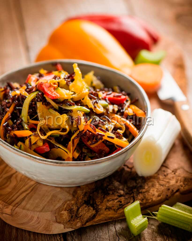 Bowl di riso Venere e verdure