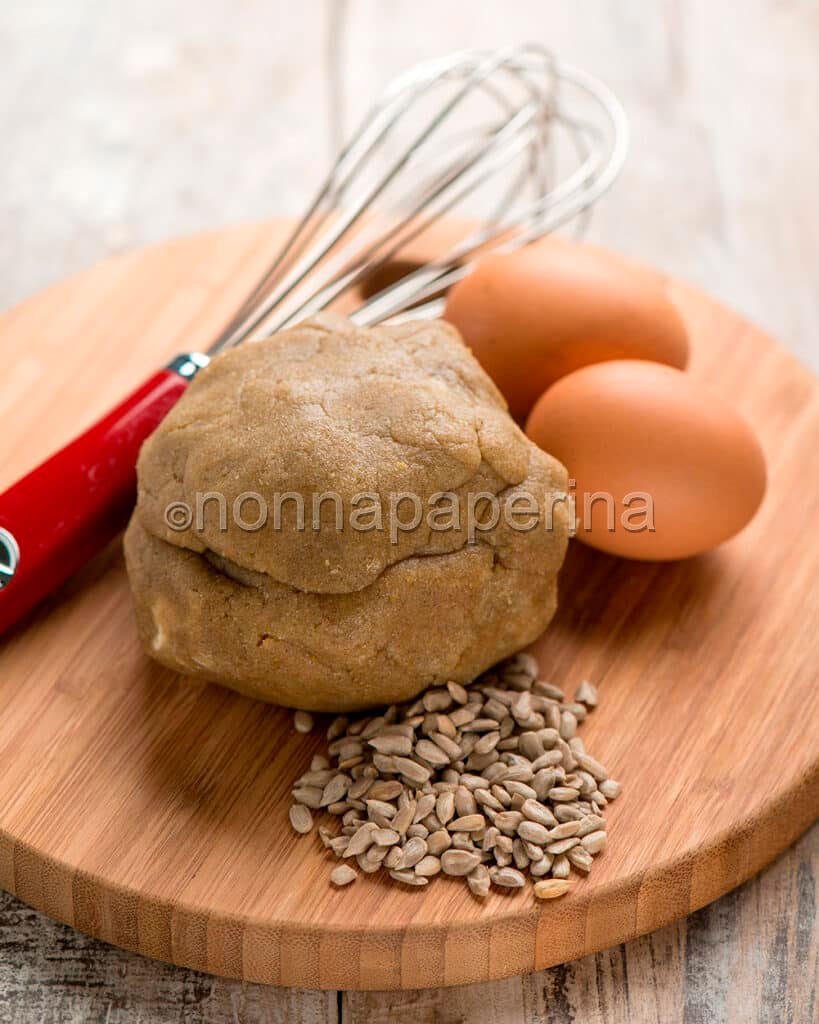 Frolla ai semi di girasole