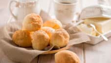 Pao de queijo, i panini al latte del Brasile