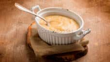 Salsa gravy, perfetta per i secondi di carne bianca Salsa gravy, perfetta per i secondi di carne bianca