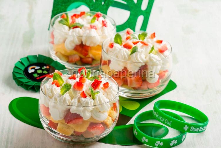 Trifle, il dolce al cucchiaio della tradizione irlandese Trifle
