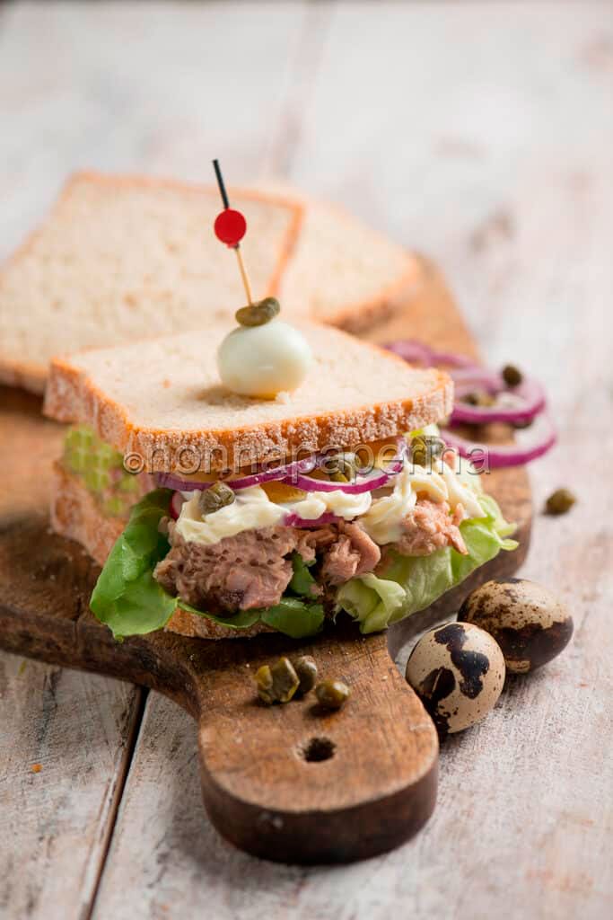 pane in cassetta al fonio pane in cassetta al fonio