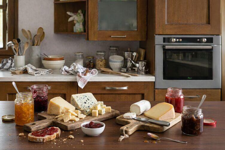 Abbinamento di Confetture marmellate e composte e formaggi