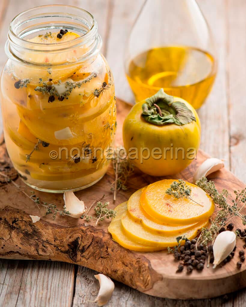 Cachi verdi sotto olio