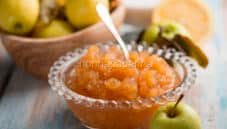 Confettura di mele, una variante con pezzi di frutta Confettura di mele, una variante con pezzi di frutta