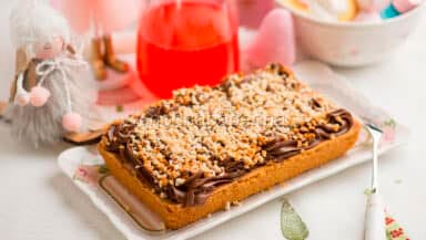 Crostata con crema di nocciole