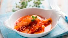 Gamberi all’armoricana, un secondo di pesce delicato Gamberi all’armoricana, un secondo di pesce delicato