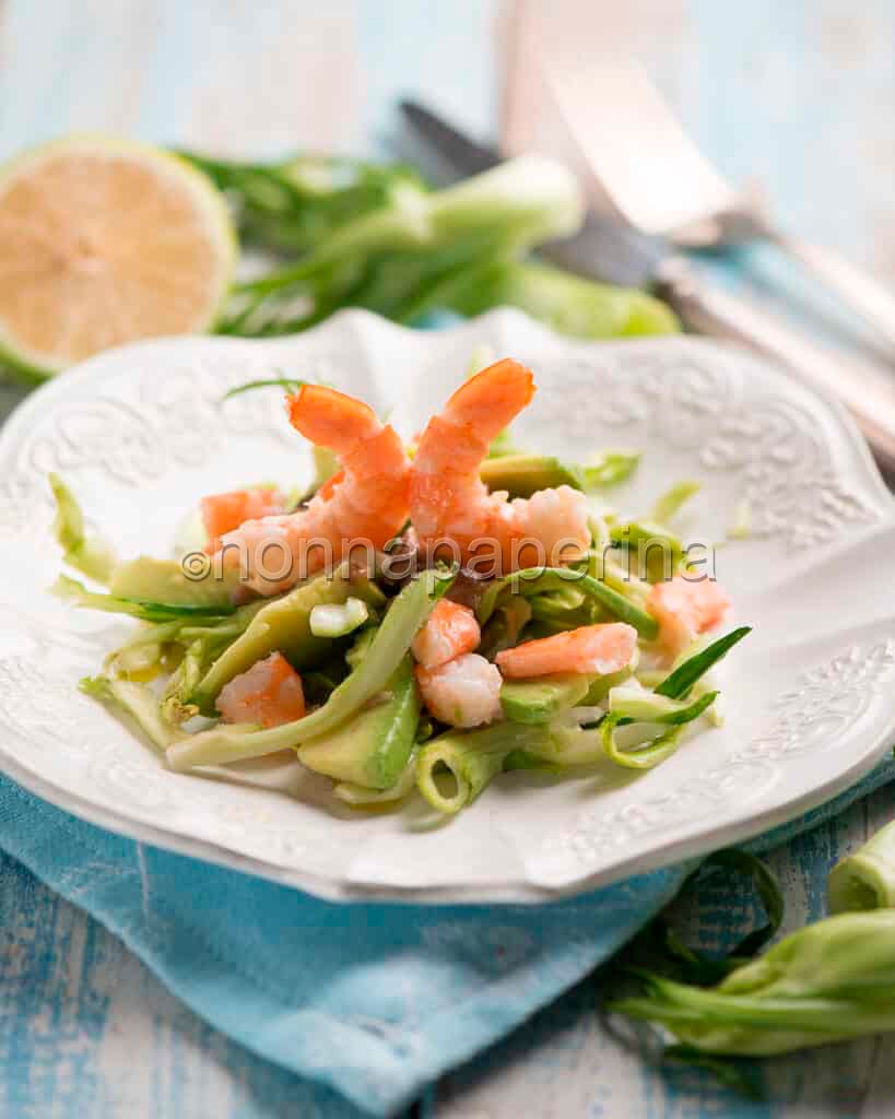 Insalata di puntarelle con avocado