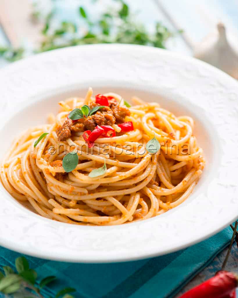 Spaghetti con polpa di riccio
