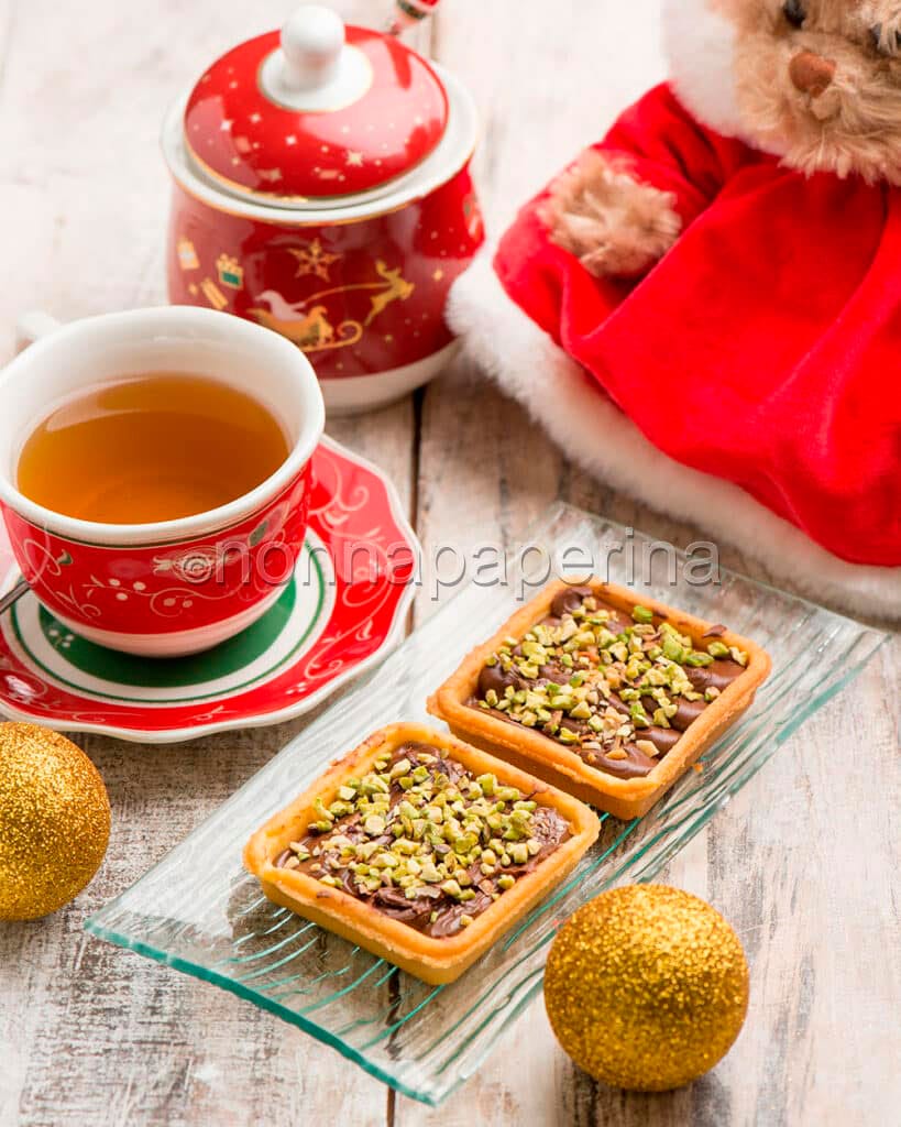 Tartellette con ganache al cioccolato Tartellette con ganache al cioccolato