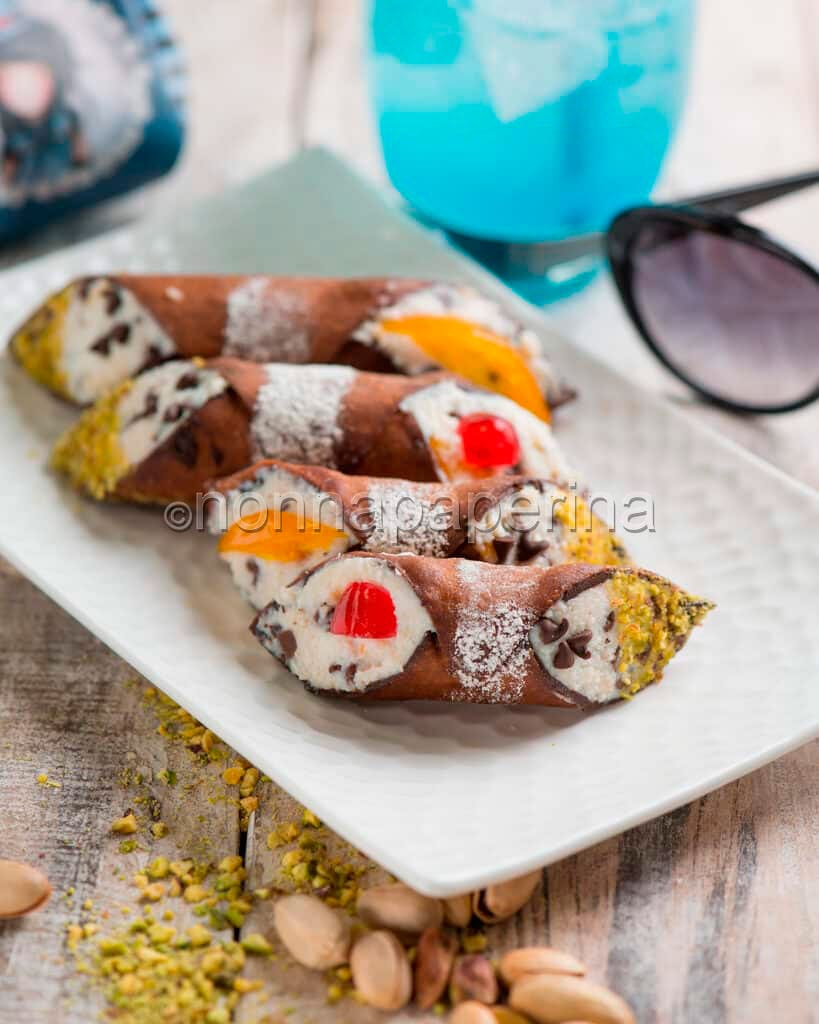 cannolo siciliano