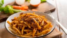 Pasta alla genovese, simbolo della gastronomia italiana Pasta alla genovese, simbolo della gastronomia italiana