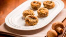 Funghi cremini impanati al forno, un contorno croccante