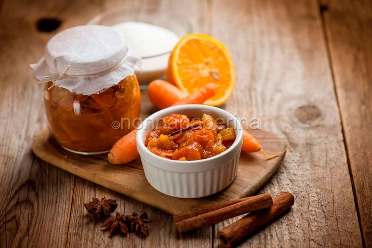 Marmellata di arance e carote