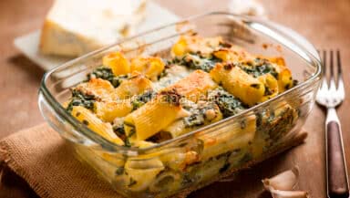Pasta gratinata agli spinaci