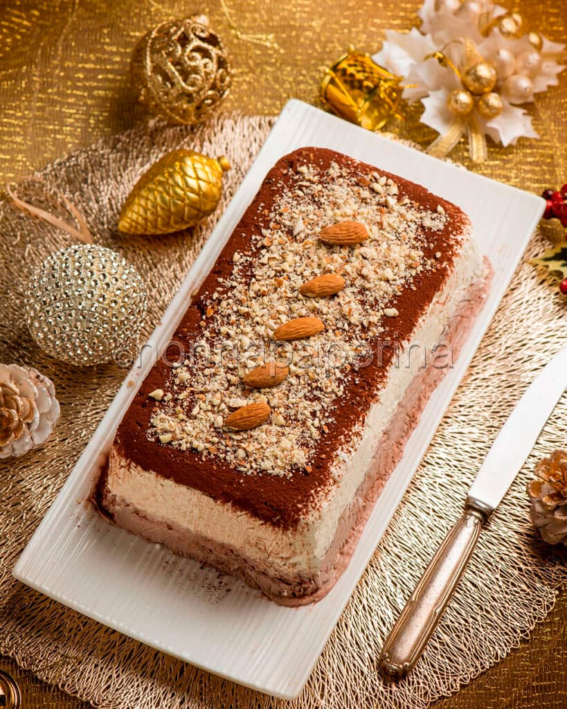 Semifreddo al torrone Semifreddo al torrone