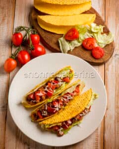 Tacos con chili di carne
