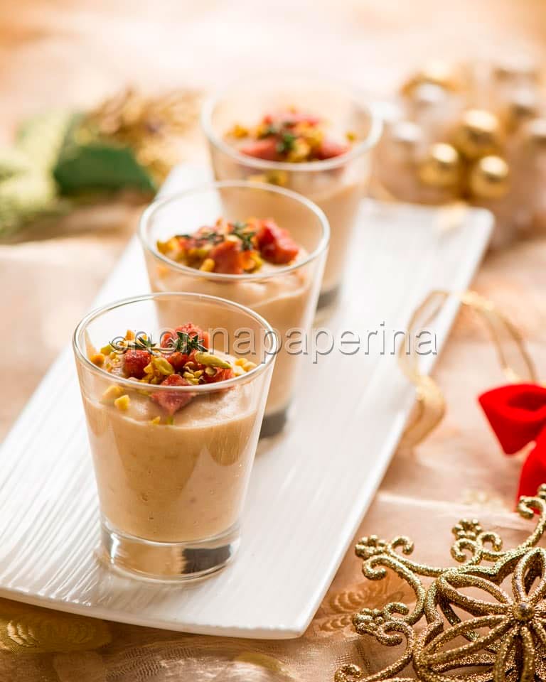 Crema di lenticchie con cotechino Crema di lenticchie con cotechino