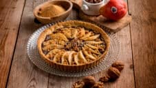 Crostata con pere e cioccolato, un dessert audace Crostata con pere e cioccolato, un dessert audace