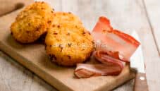 Polpette con patate e pancetta, una sfiziosa ricetta Polpette con patate e pancetta, una sfiziosa ricetta