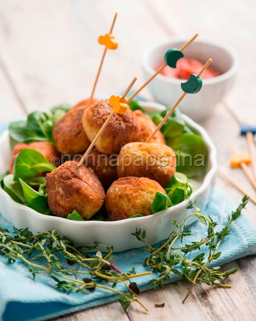 Polpettine con tonno e capperi