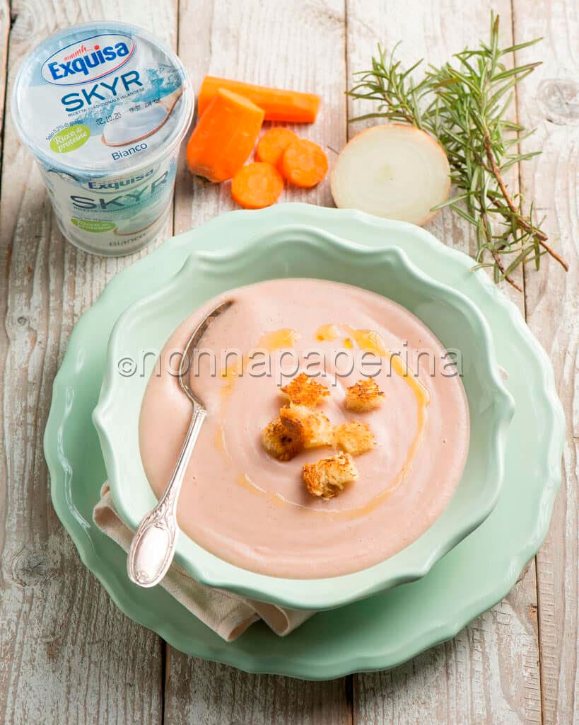 Vellutata di carote e barbabietola