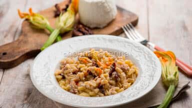 Ciccioneddos con fiori di zucchine